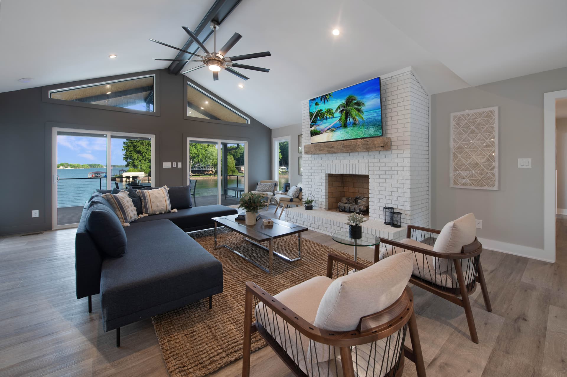 Lakeshore Adrift - Image 4