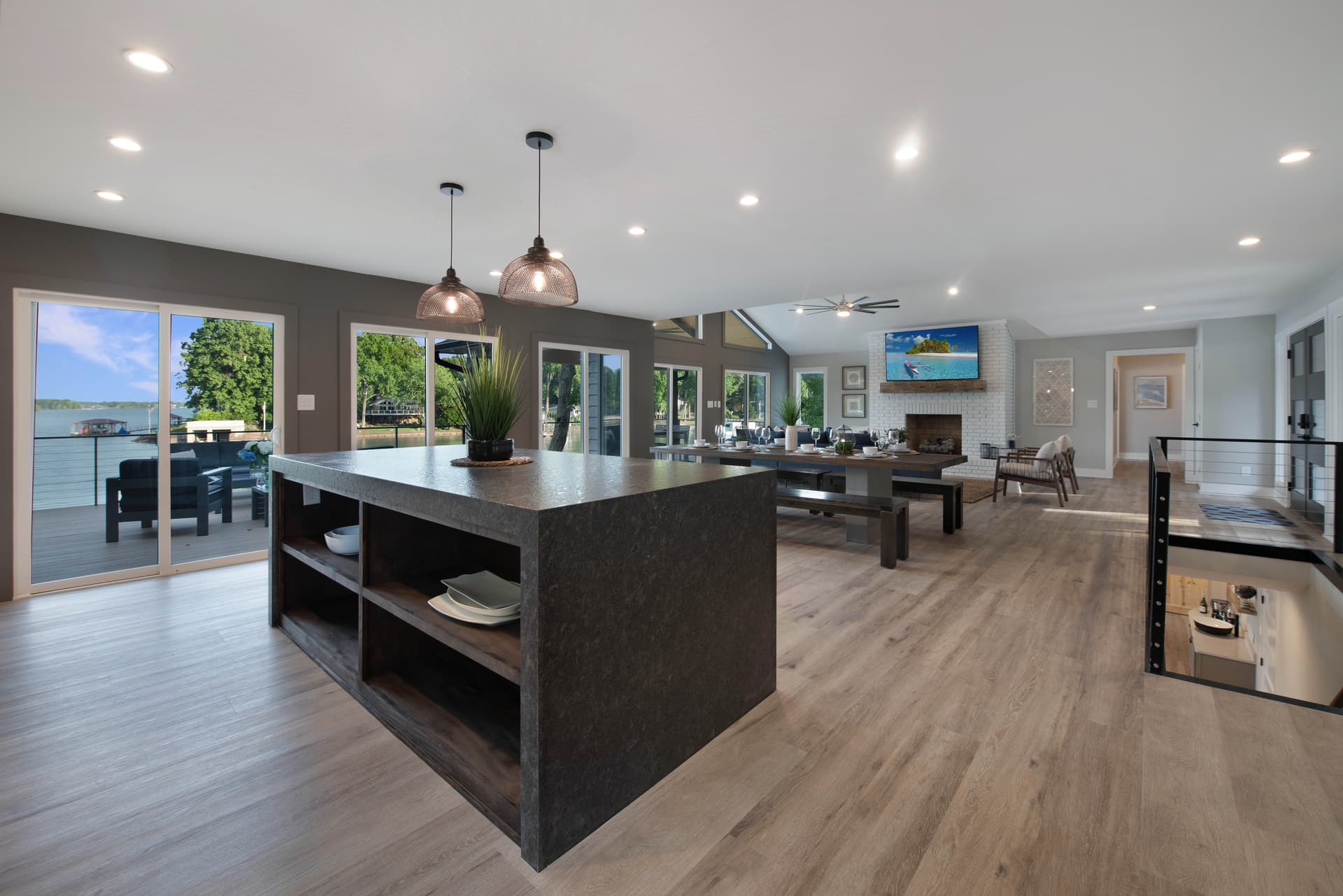 Lakeshore Adrift - Image 7