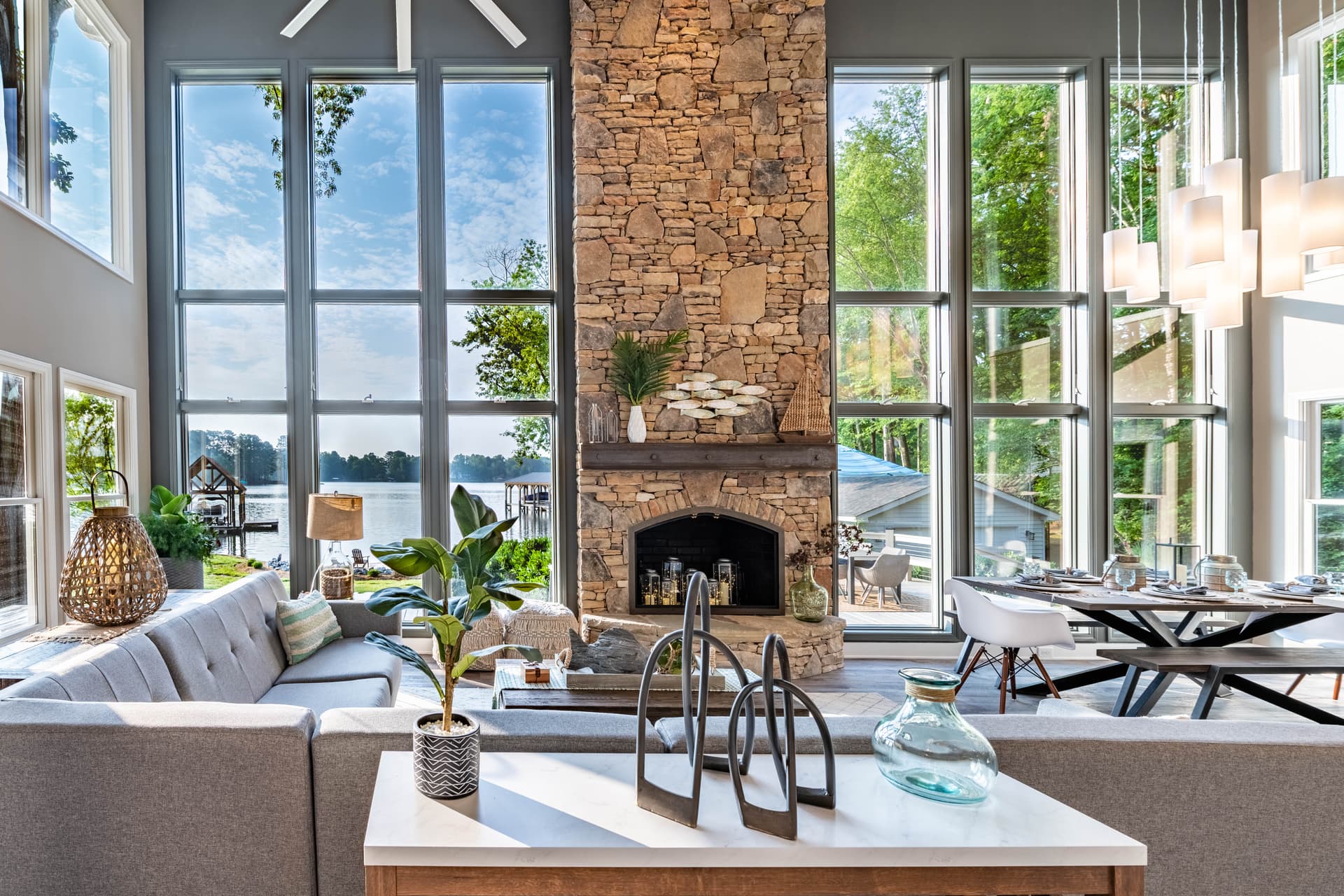 Lakeside Story - Image 4