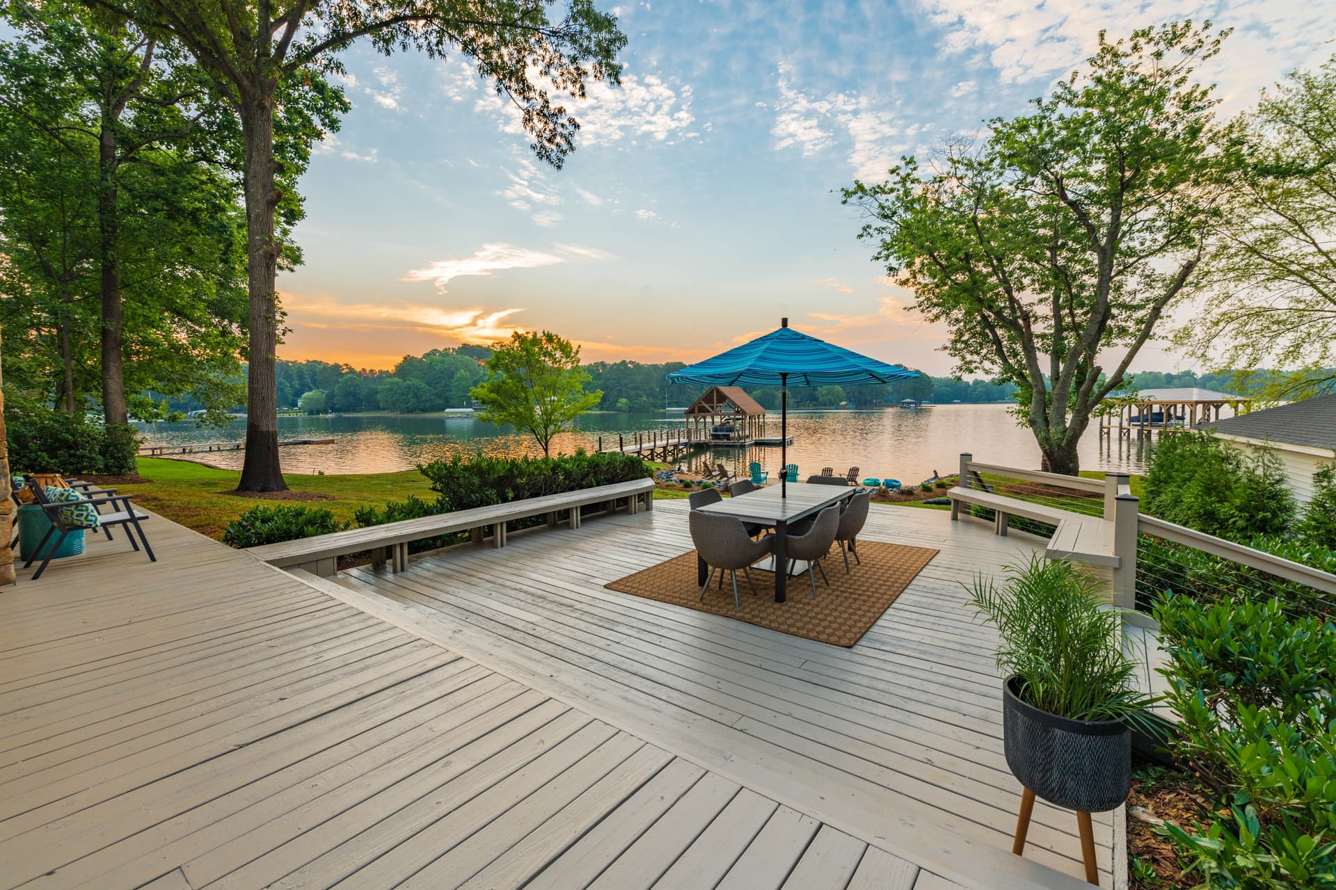 Lakeside Story - Image 3