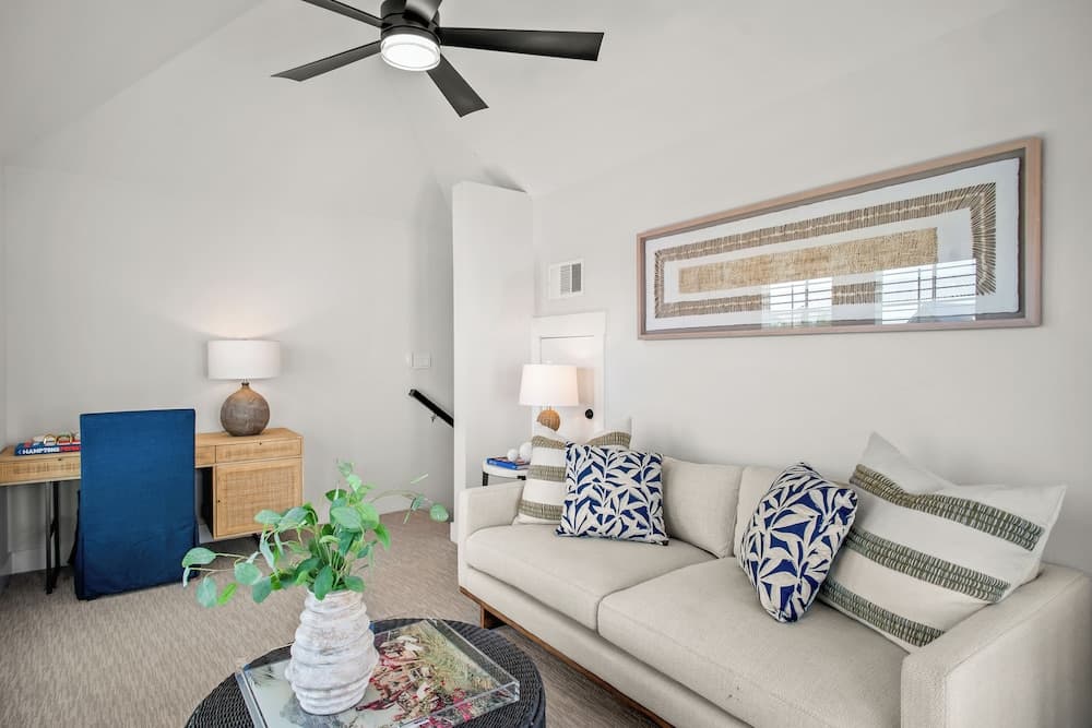 Lakeview Estate #198 - Image 21