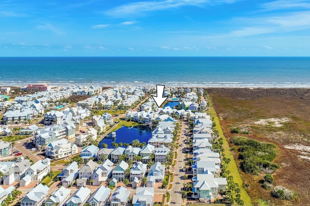 Lakeview Estate #198 - Image 2