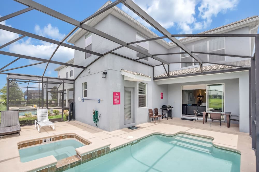 Castle Circle - Image 44