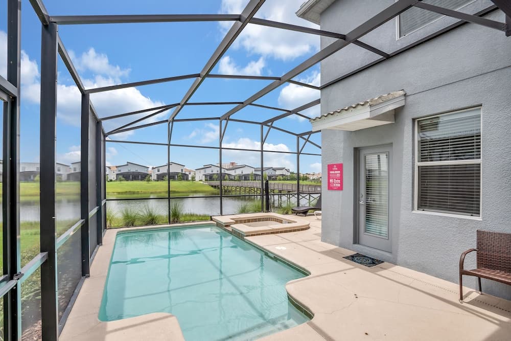 Castle Circle - Image 41