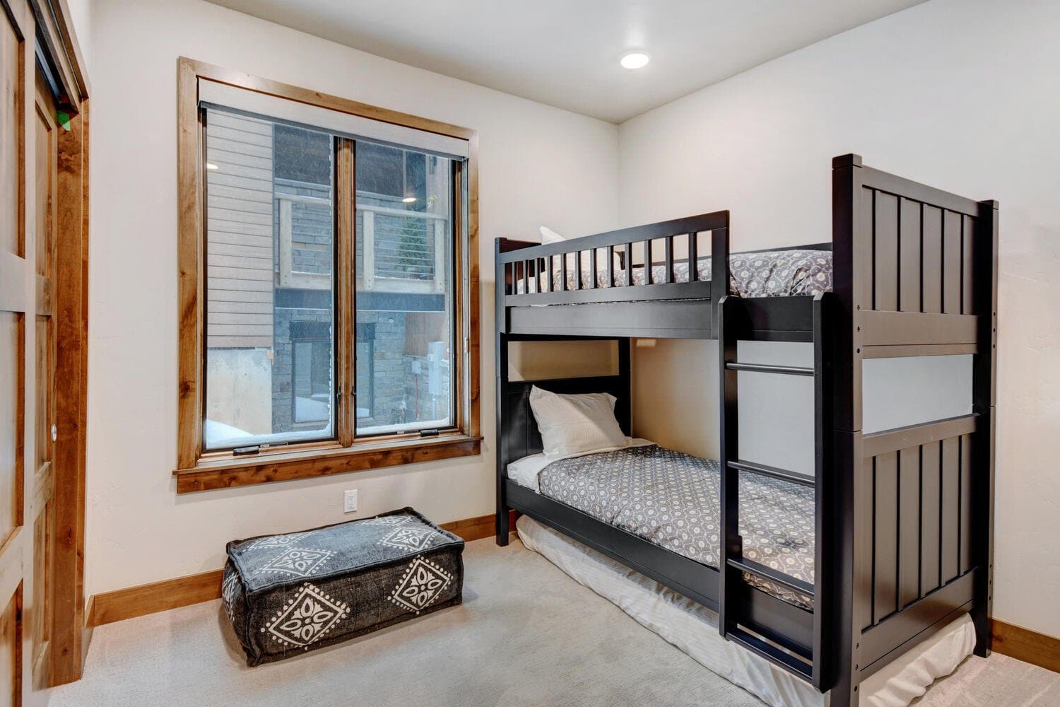 Lakota Reserve #401 - Image 18