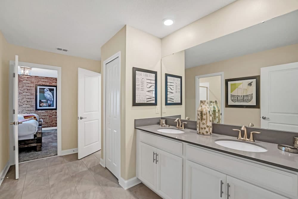 Sticks Residence - Image 38