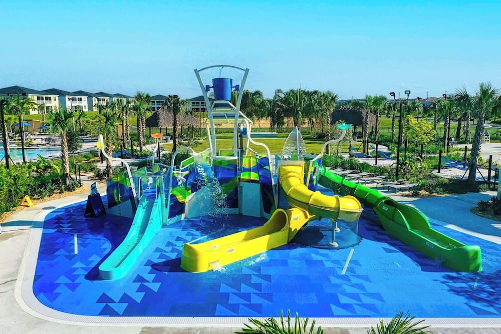 Sticks Residence - Image 66