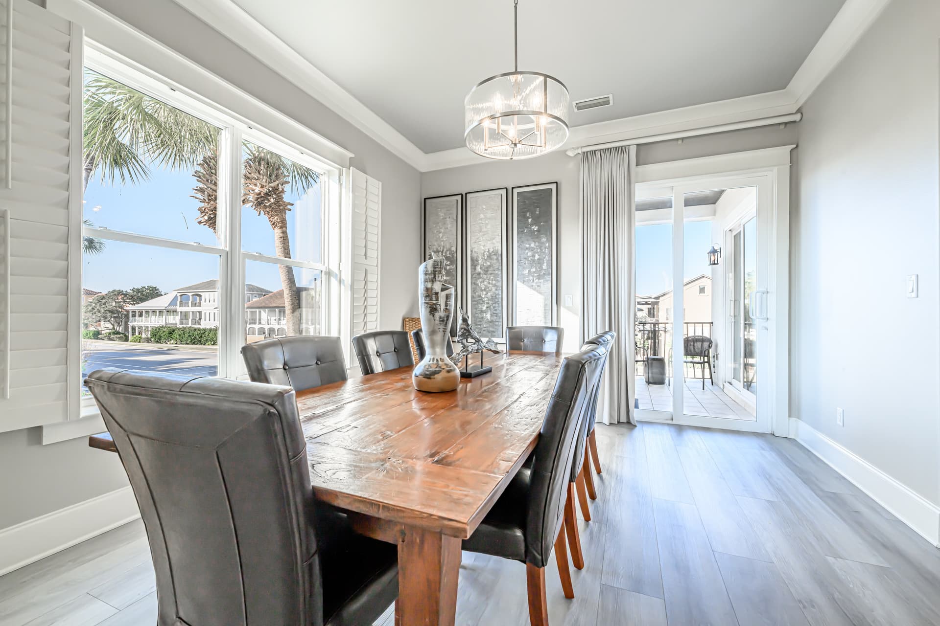 Lavish Escape - Image 13