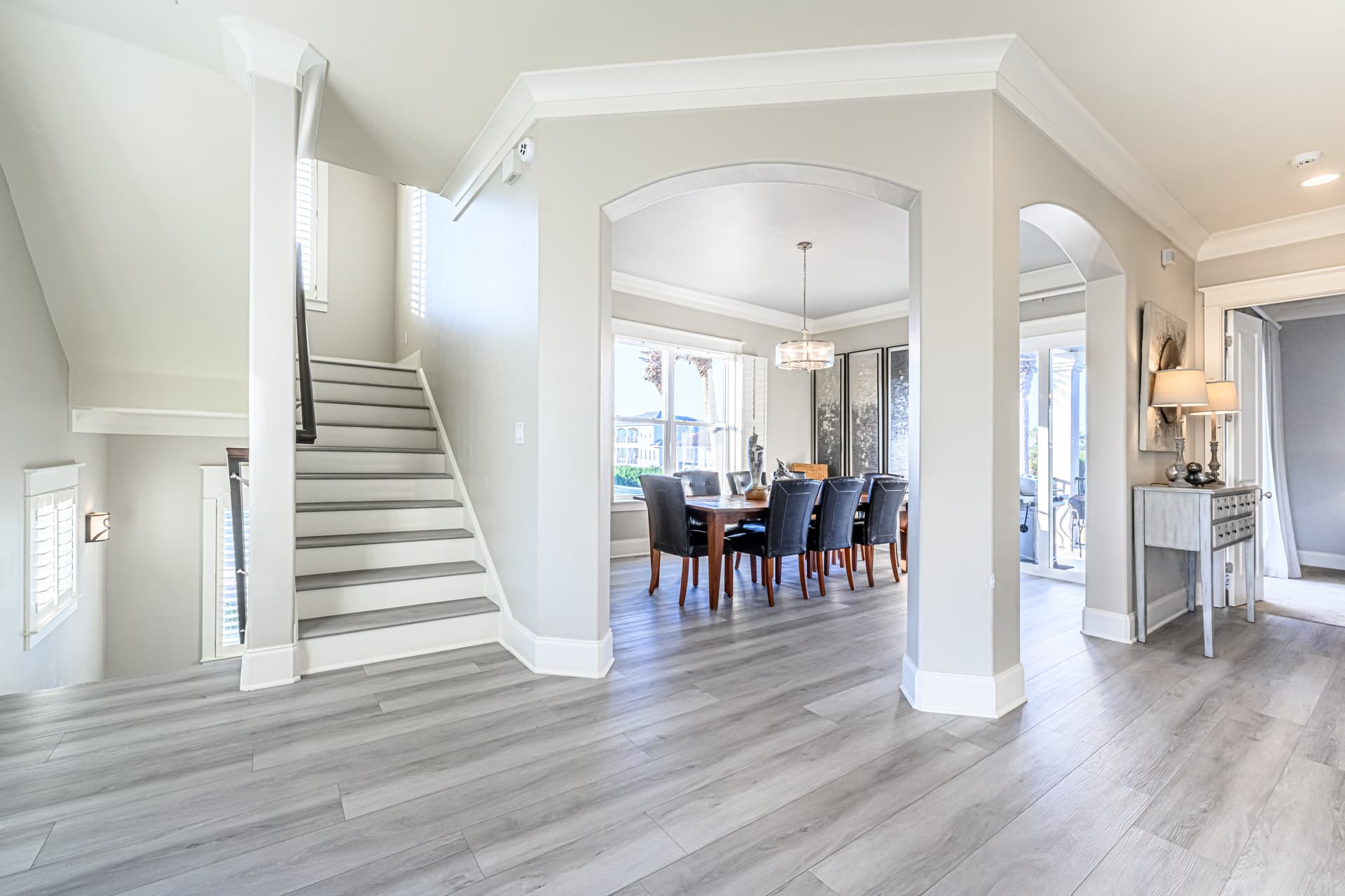 Lavish Escape - Image 15