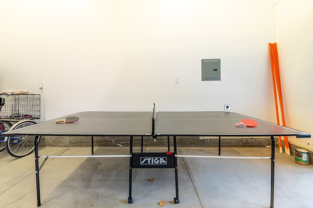 Lazy Bear Lodge - Image 38