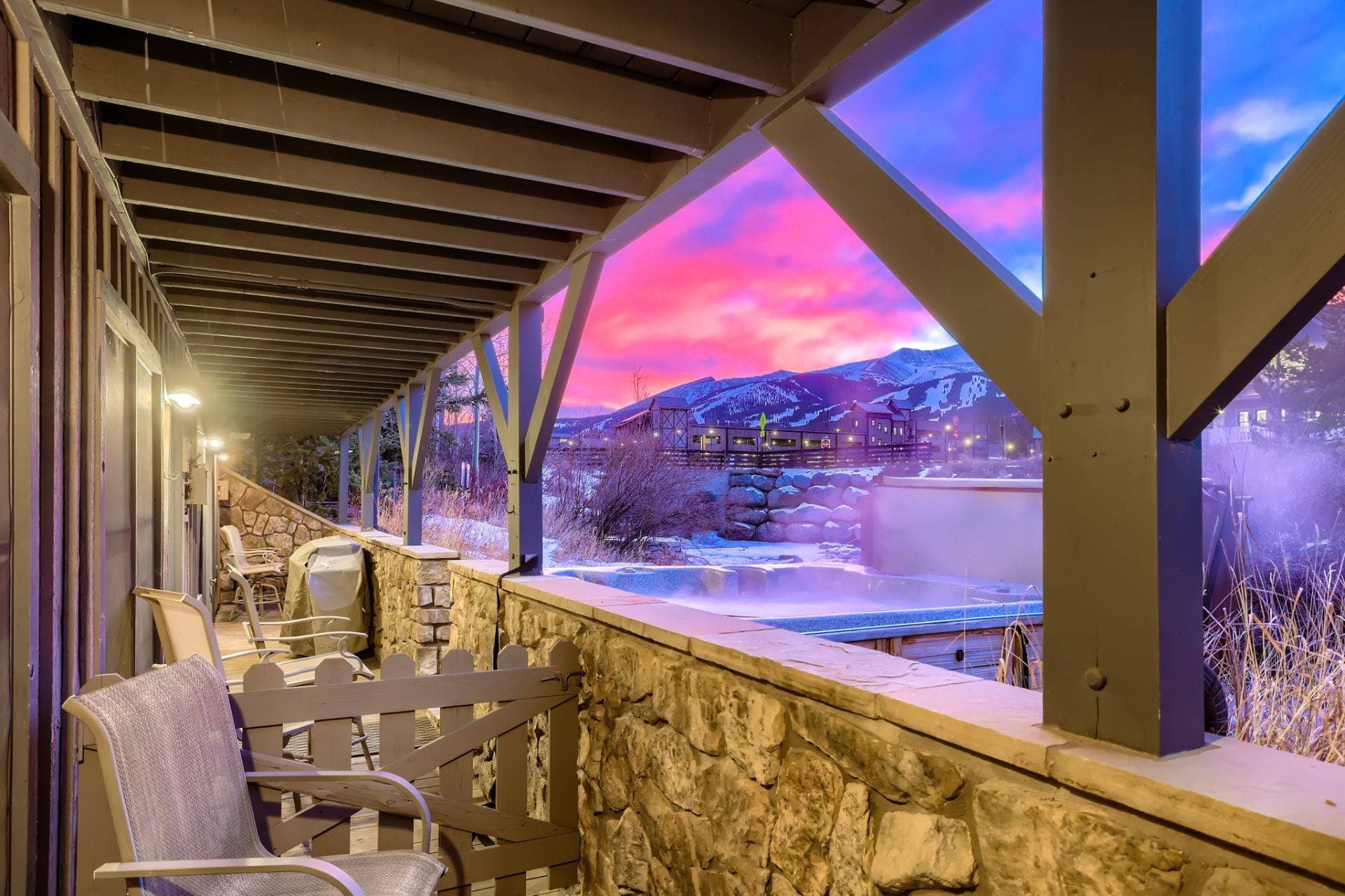 The River House Lodge - Image 21