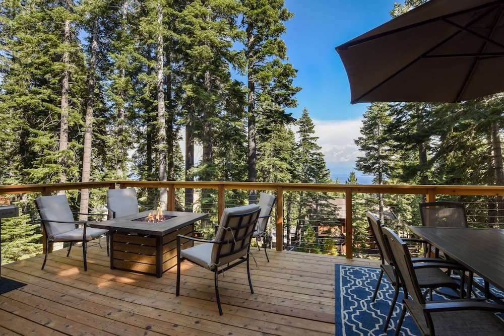 Snowshoe Cabin - Image 3