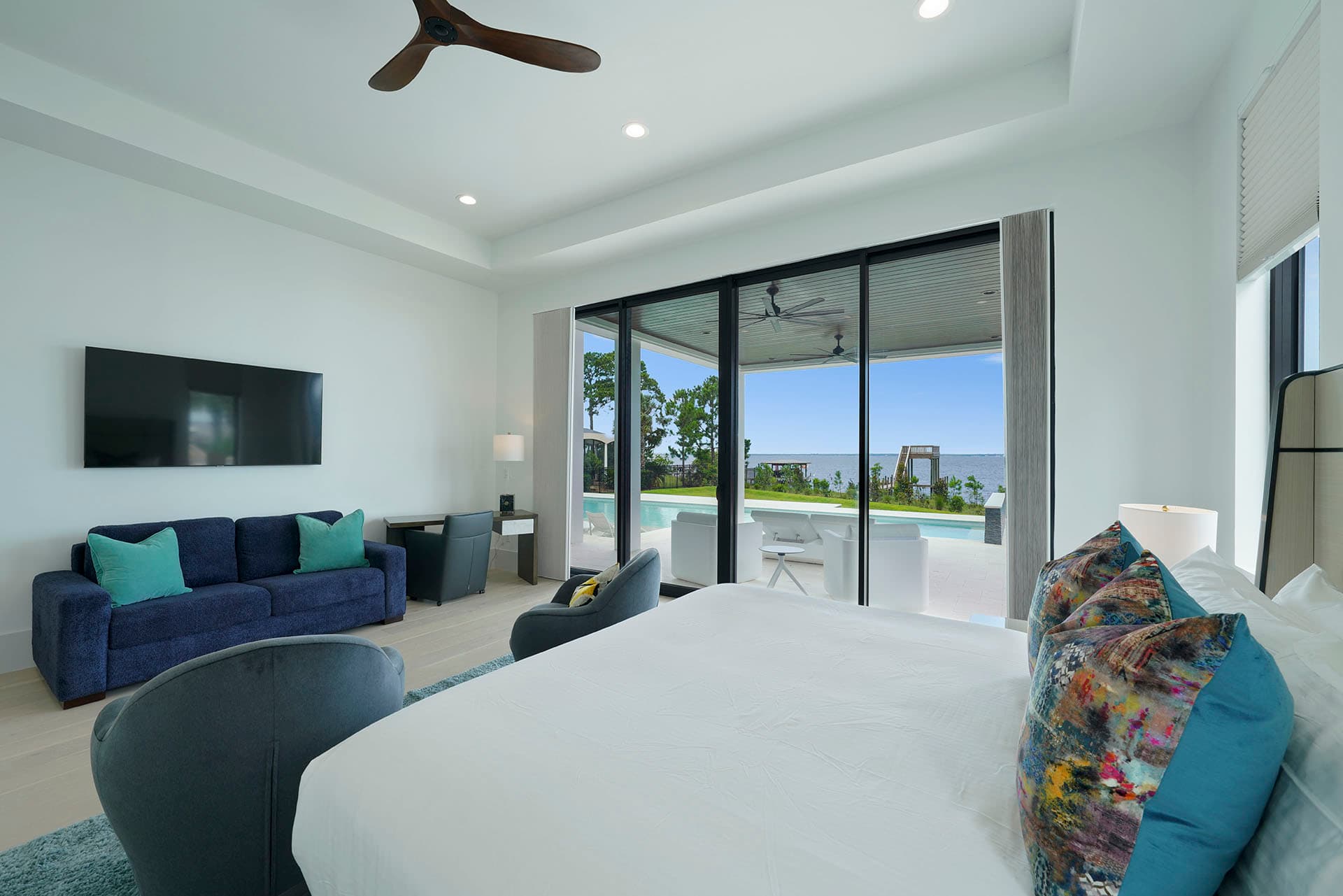 Le Maison Blanc - Image 12