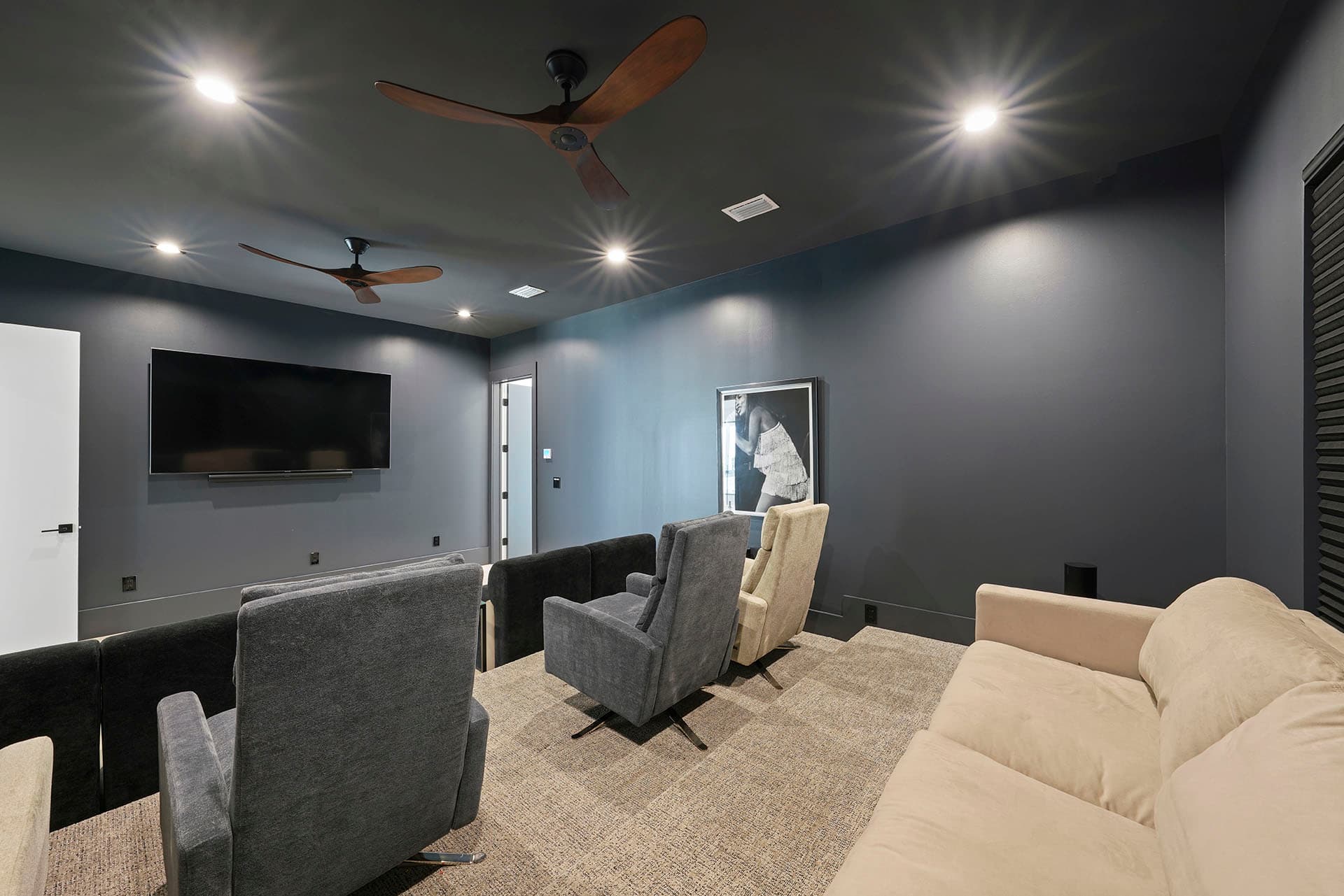 Le Maison Blanc - Image 4