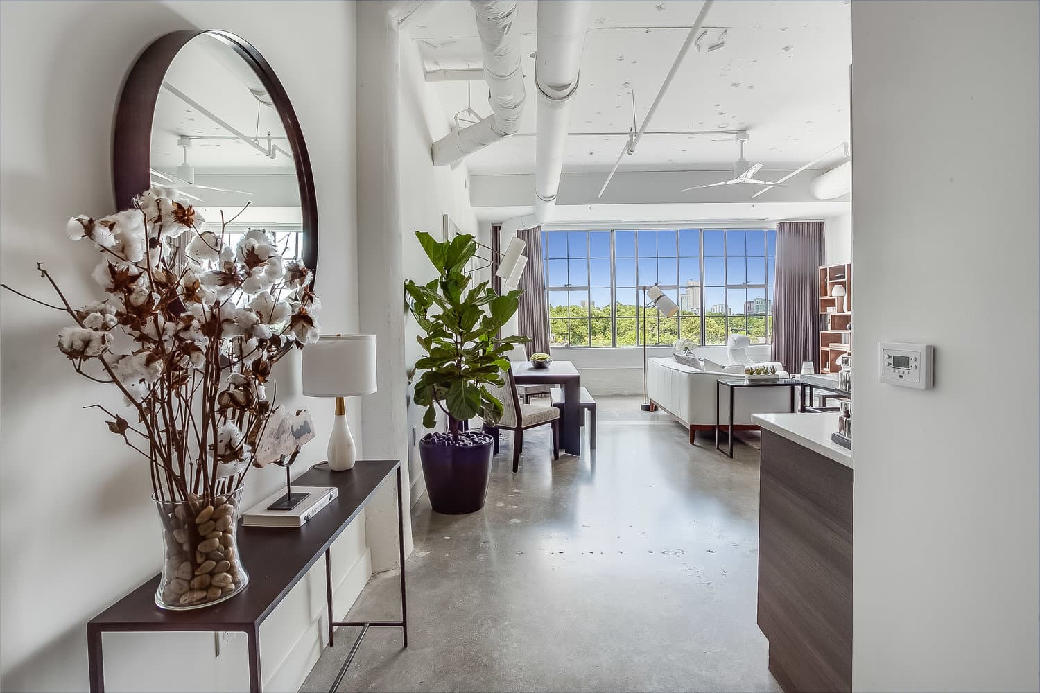 Le Noir Condo - Image 3