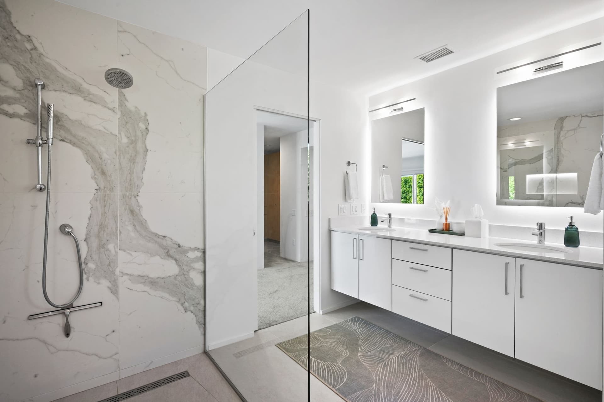 Ledo Lounge - Image 29