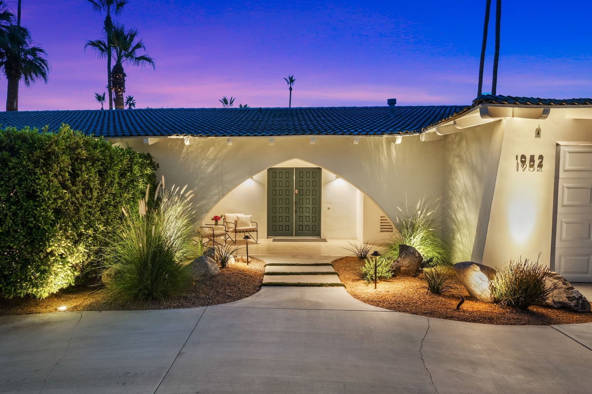 Ledo Lounge - Image 51