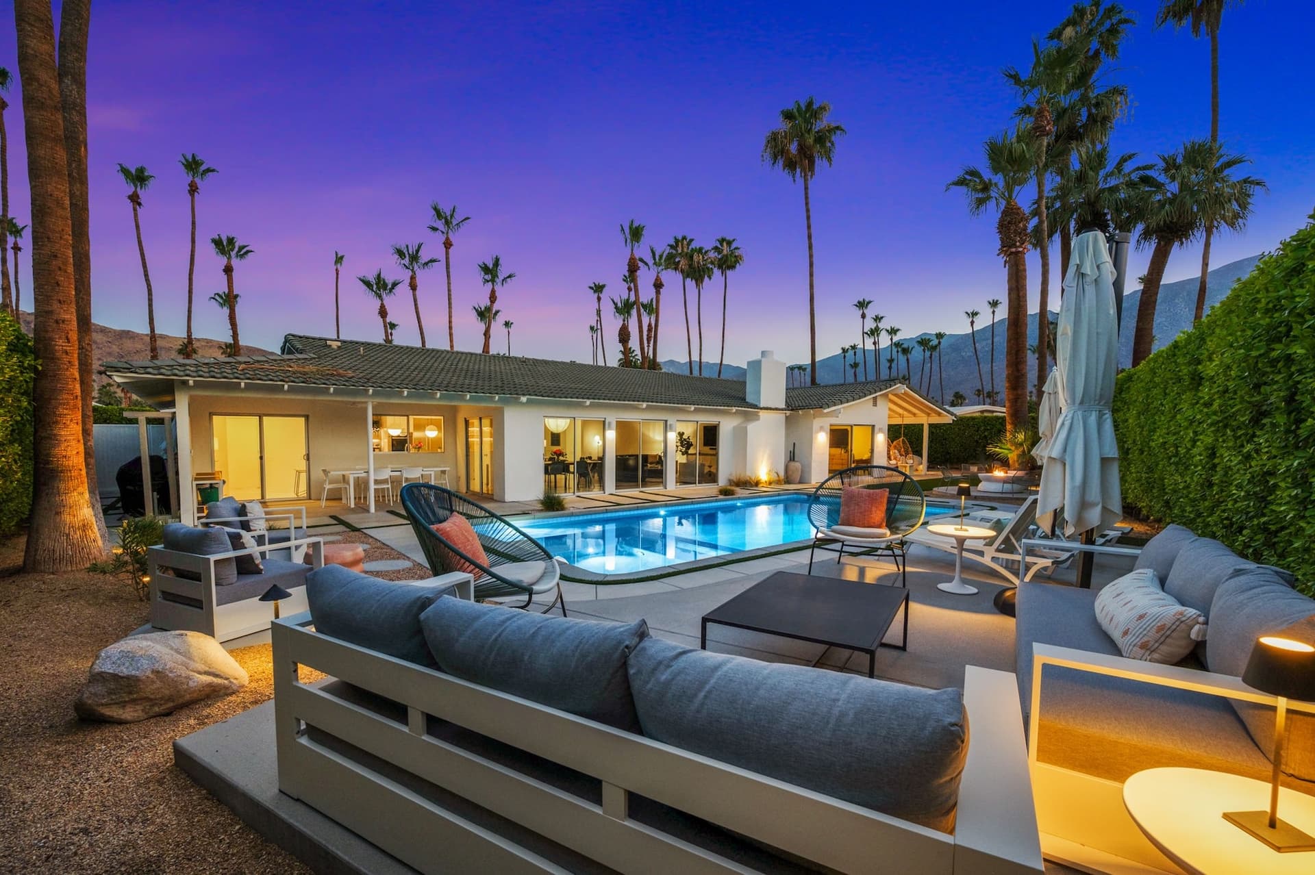 Ledo Lounge - Image 54