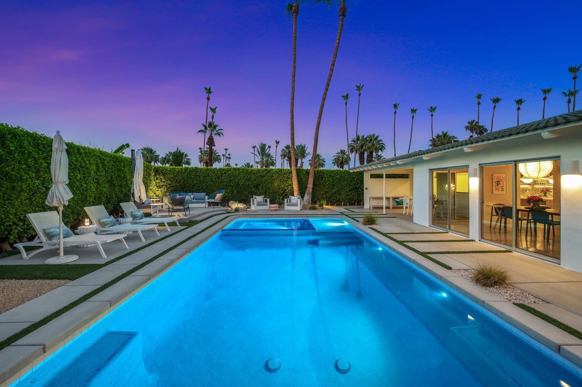 Ledo Lounge - Image 56