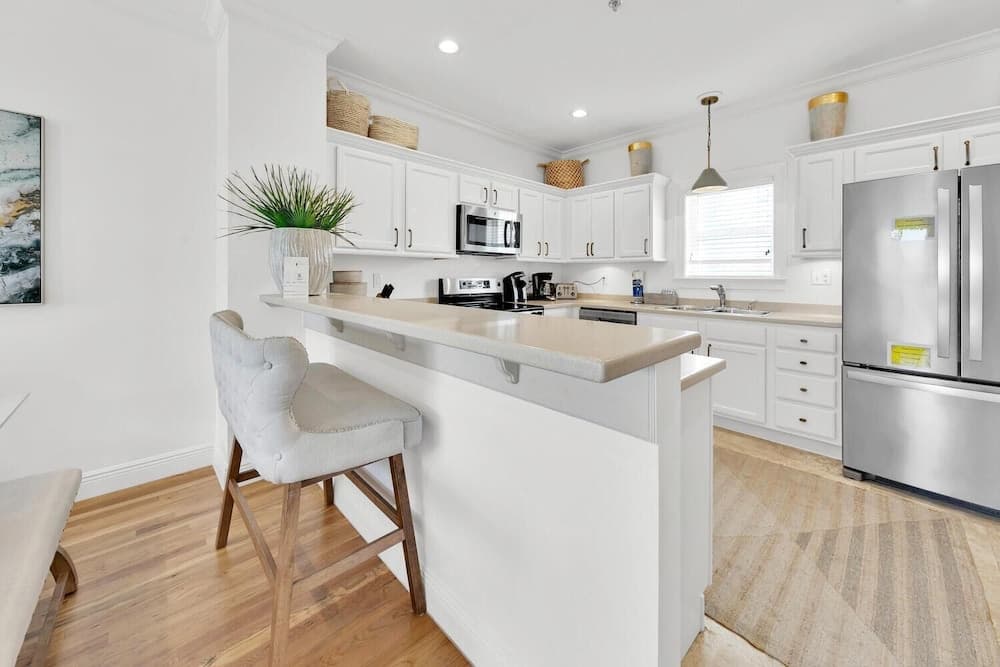 Legacy Condo #502 - Abalone - Image 5