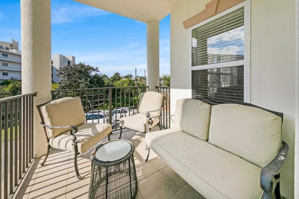 Legacy Condo #502 - Abalone - Image 2