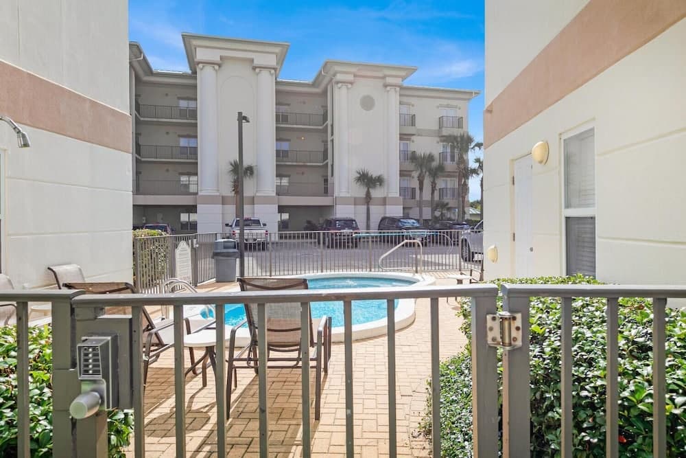 Legacy Condo #502 - Abalone - Image 3