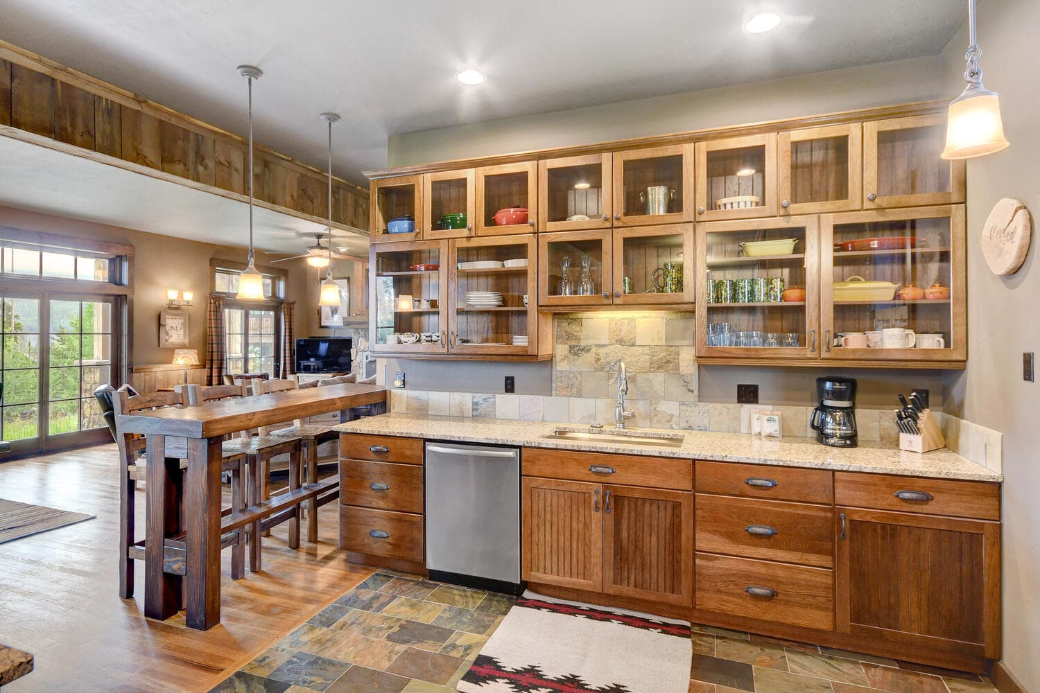 Leland Creek Luxury Home - Image 3