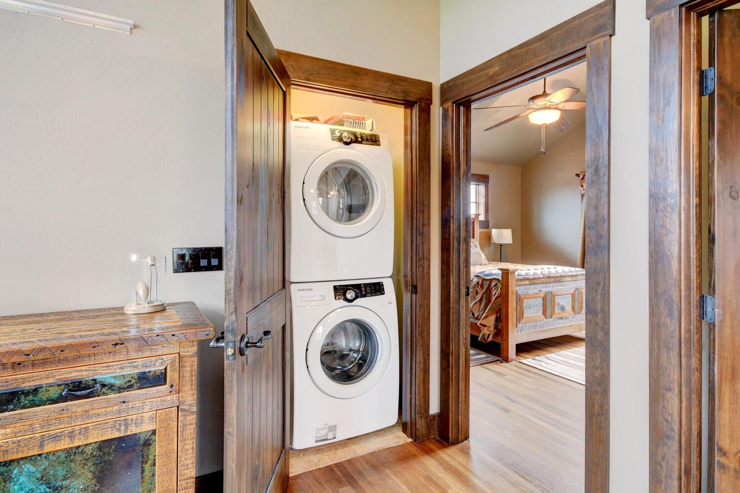 Leland Creek Luxury Home - Image 28