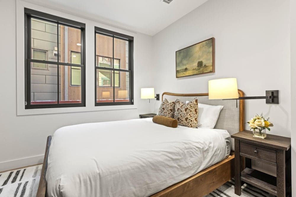 Lift Lodge #103 - Image 8