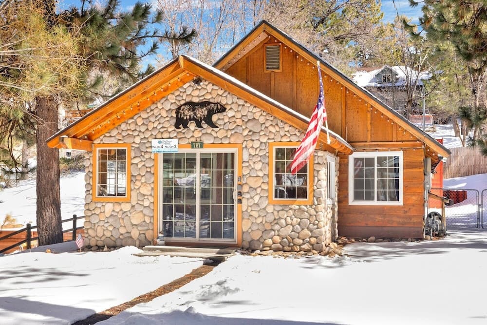 Lily's Bear Cabin #2544 - Image 24