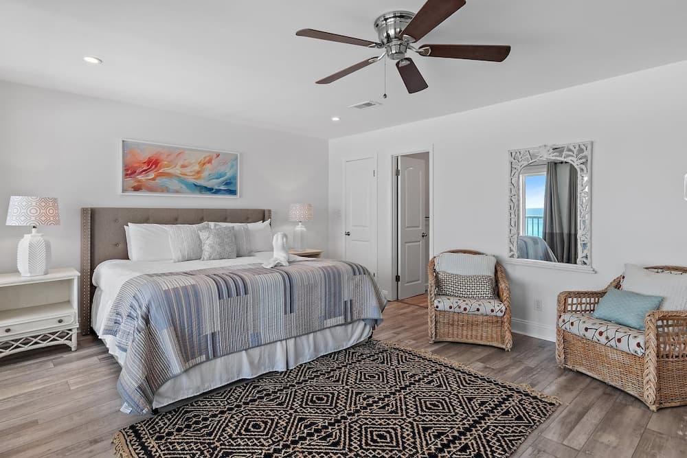 Little House on the Beach - Image 13