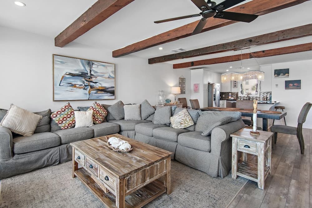 Little House on the Beach - Image 33