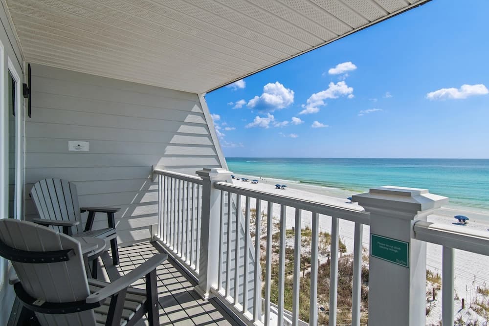 Little House on the Beach - Image 65