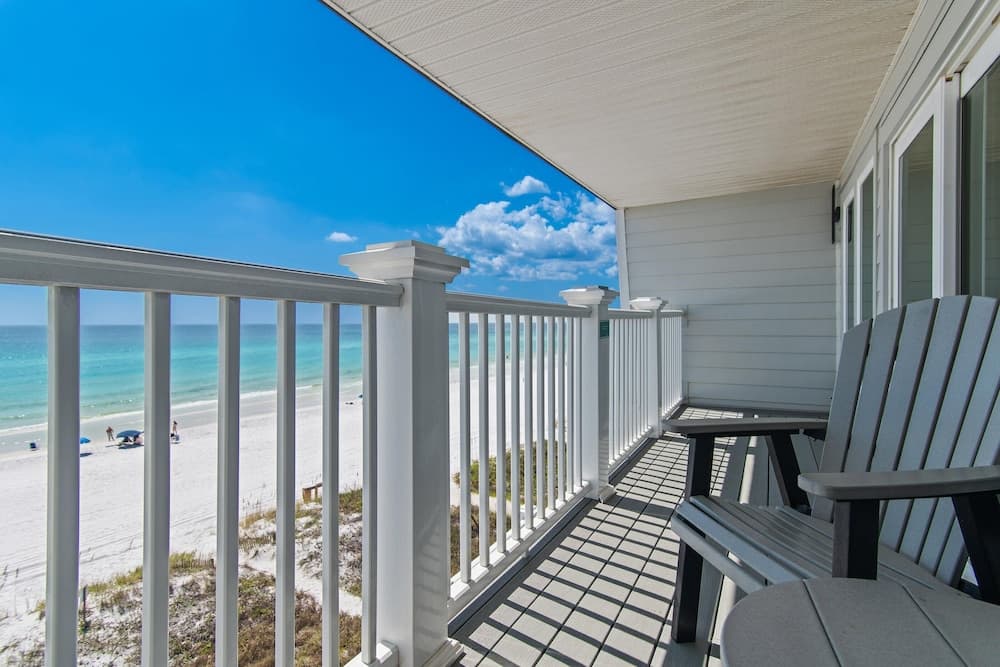 Little House on the Beach - Image 67