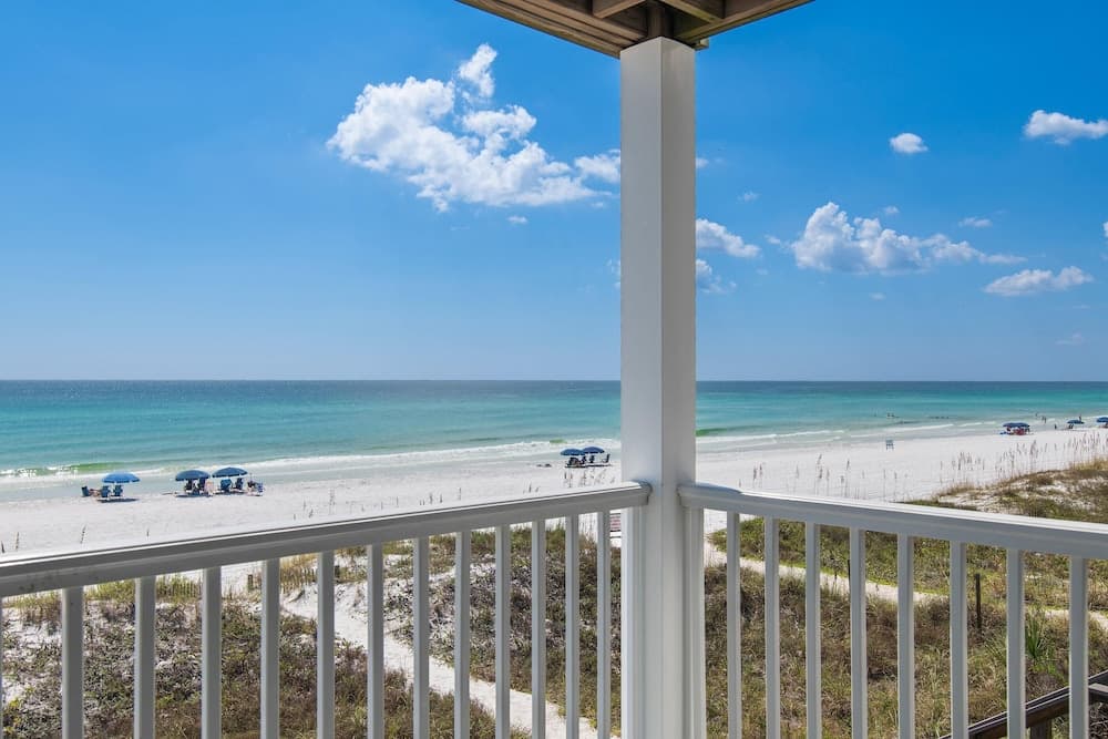 Little House on the Beach - Image 84