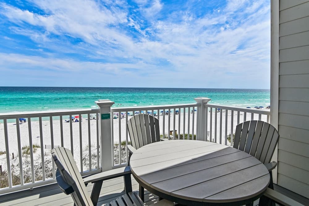 Little House on the Beach - Image 85