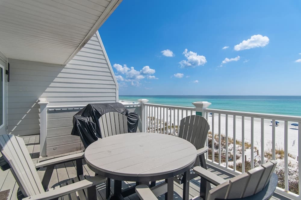 Little House on the Beach - Image 86