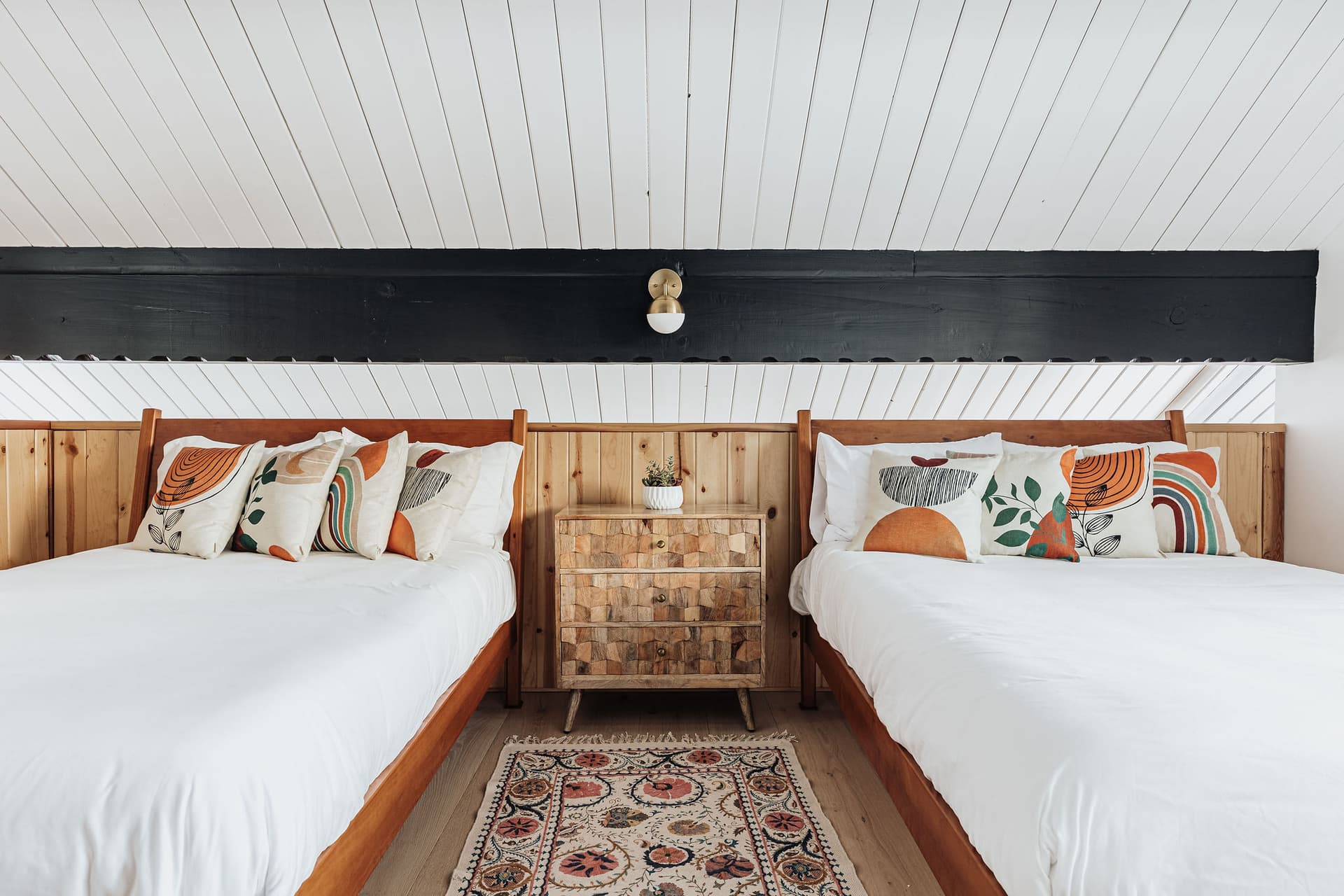 Little Pine Chalet - Image 18