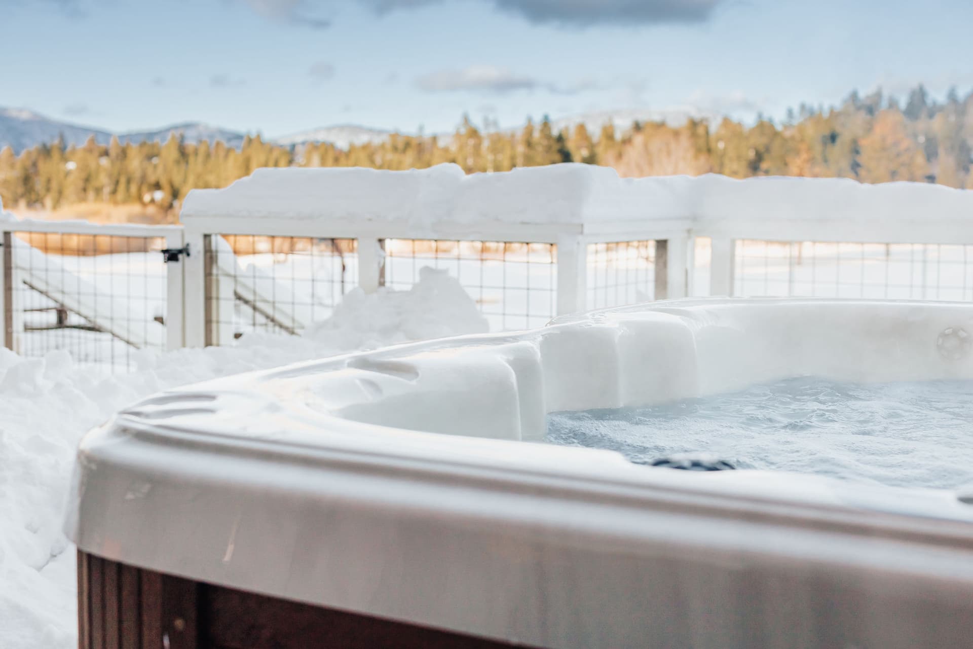 Little Pine Chalet - Image 2