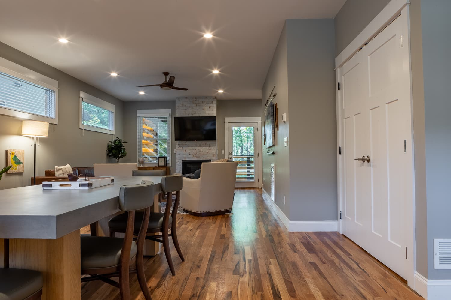 Little Sparrow - Image 13