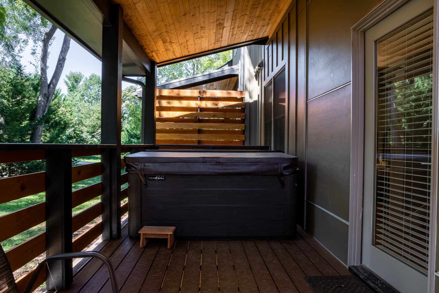 Little Sparrow - Image 18