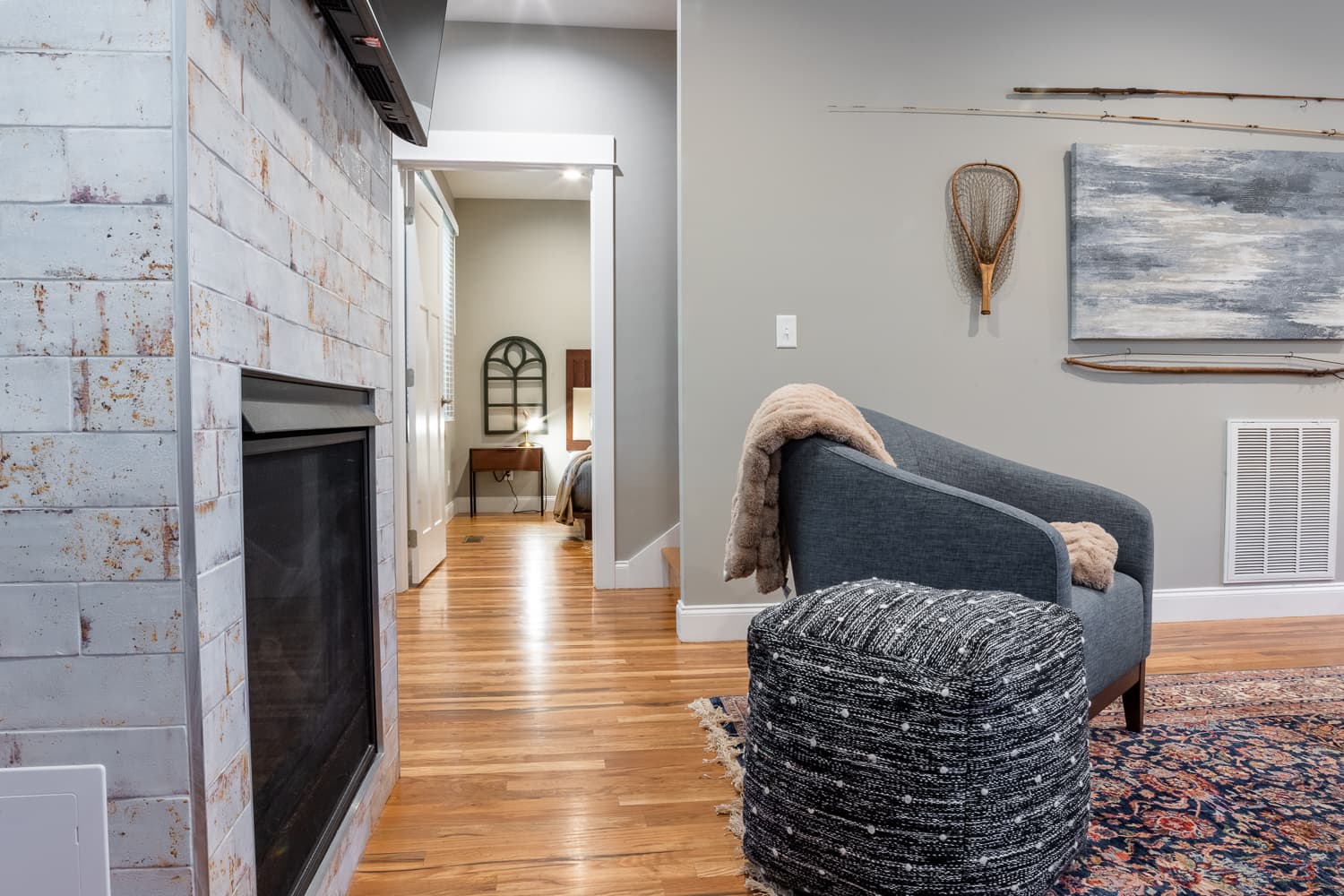 Little Sparrow - Image 19