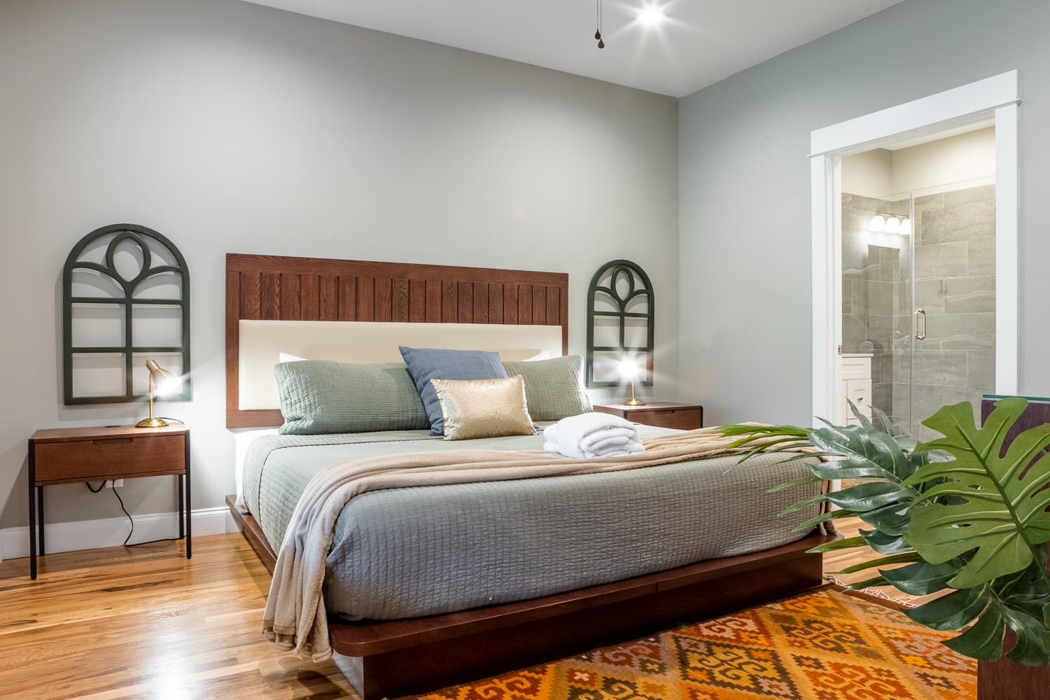 Little Sparrow - Image 20