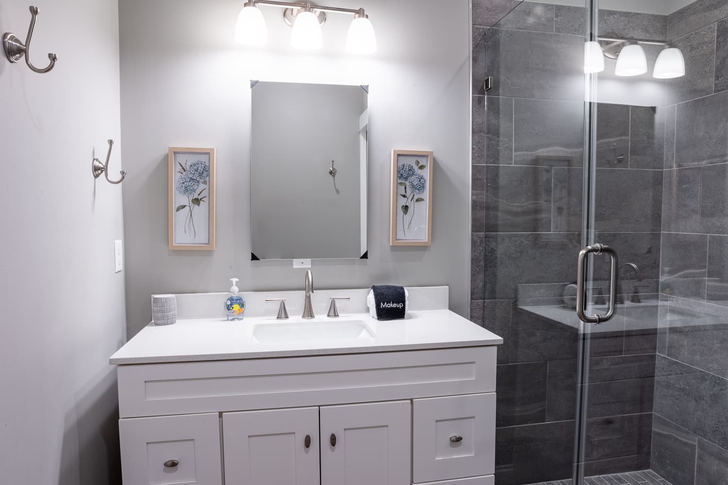 Little Sparrow - Image 23