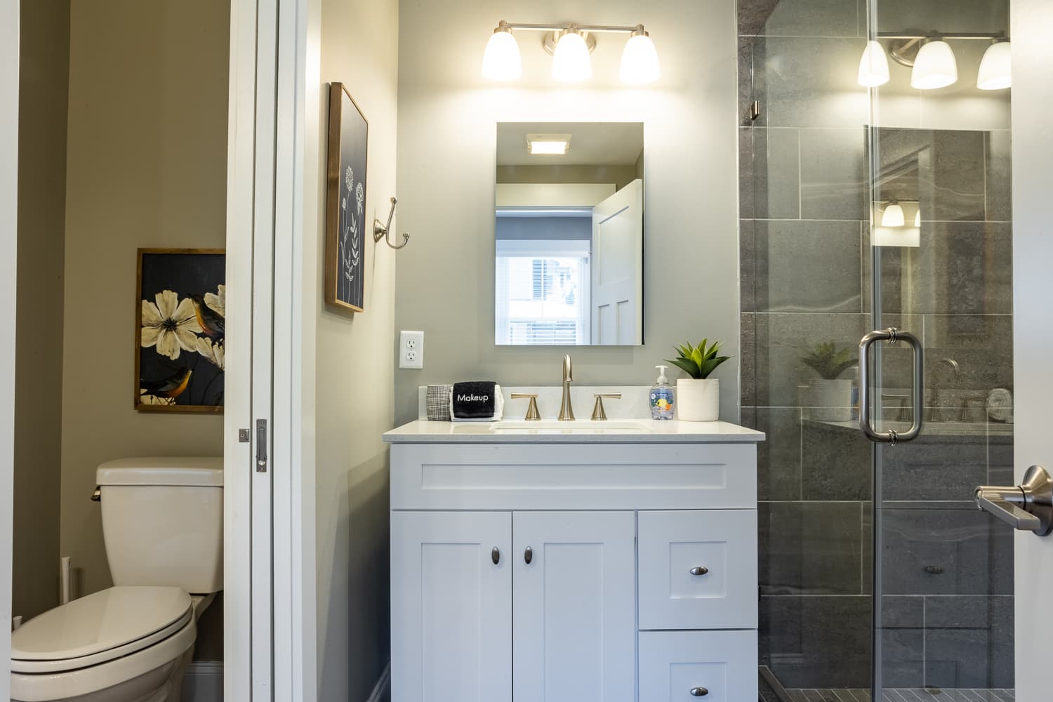 Little Sparrow - Image 28