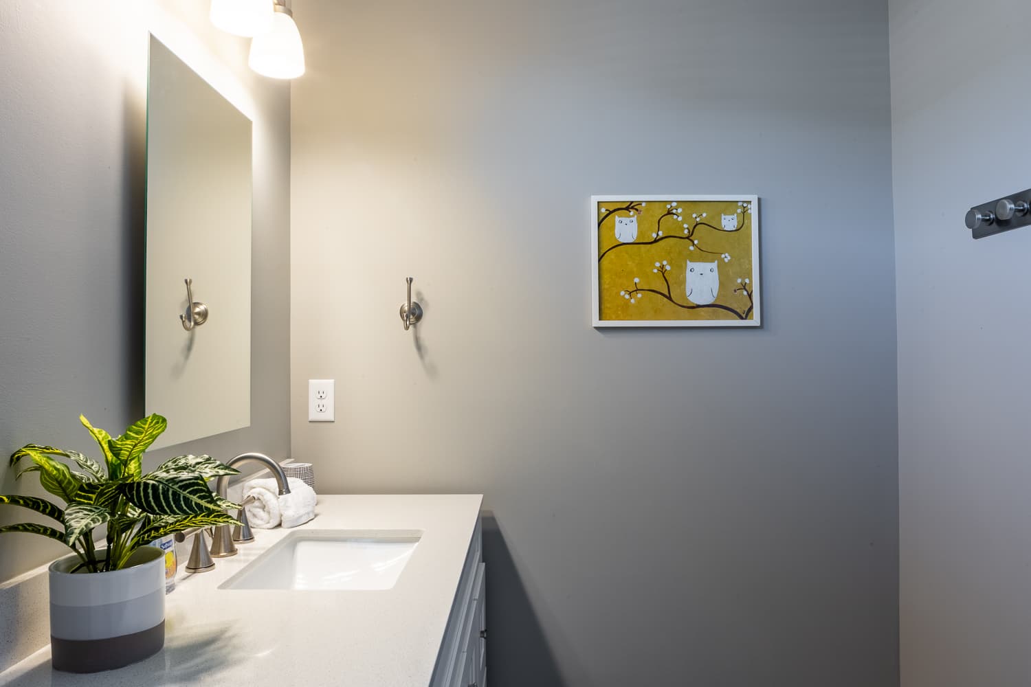 Little Sparrow - Image 39