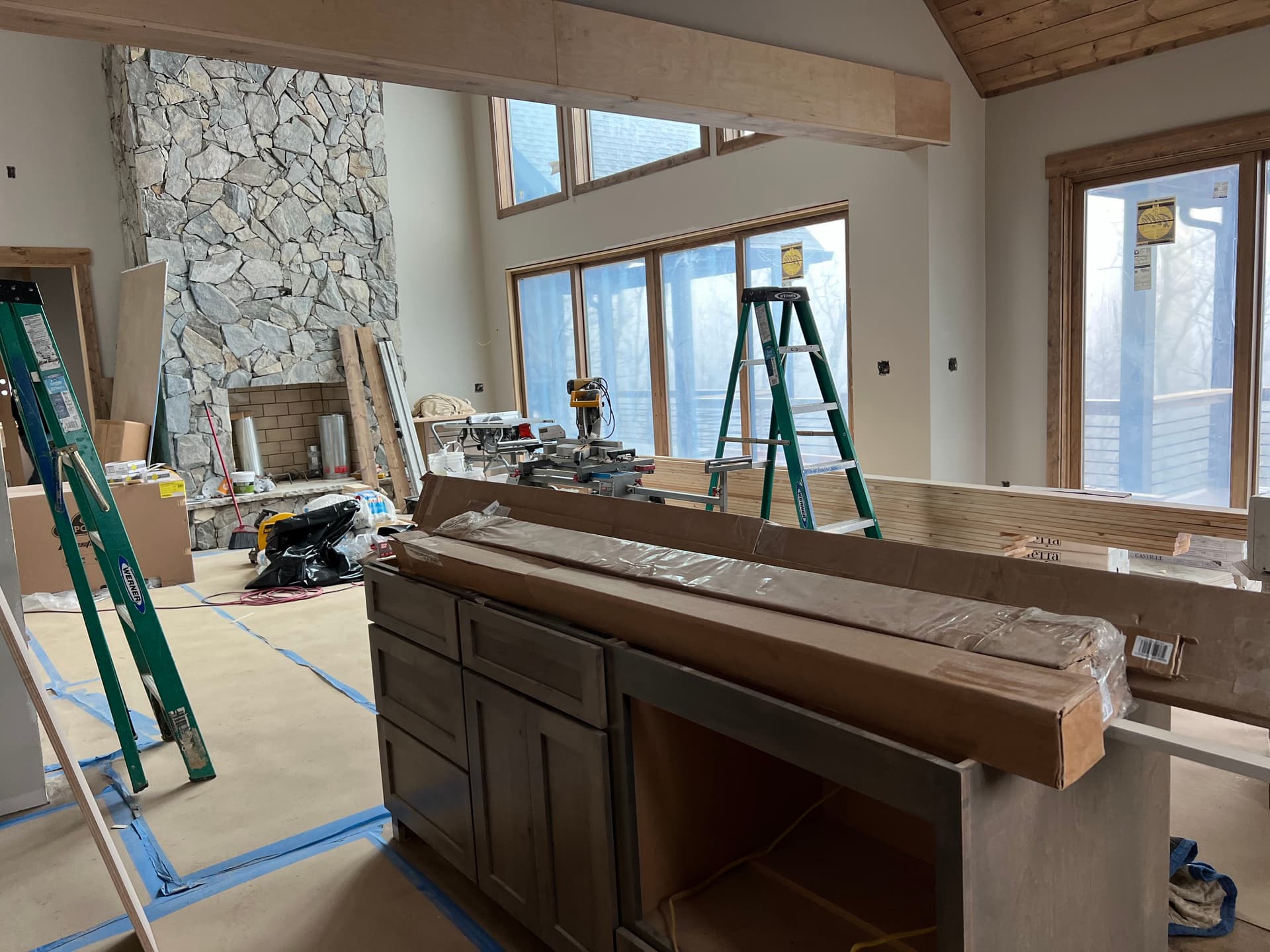 Livin' Lodge - Image 4