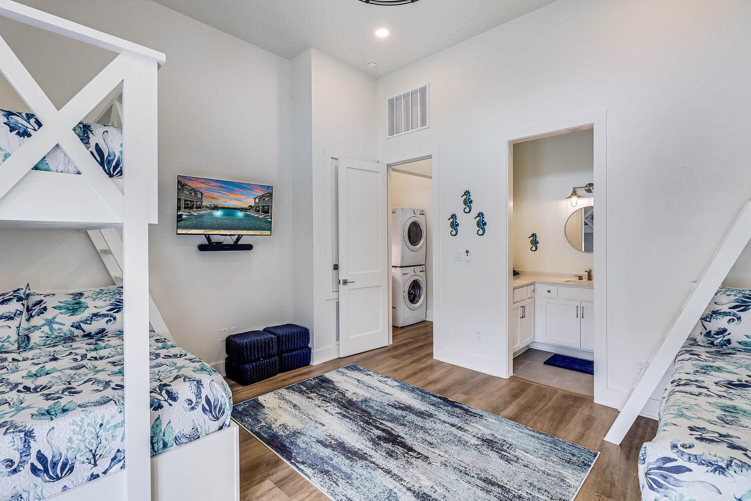 Livin' the Dream - Image 40