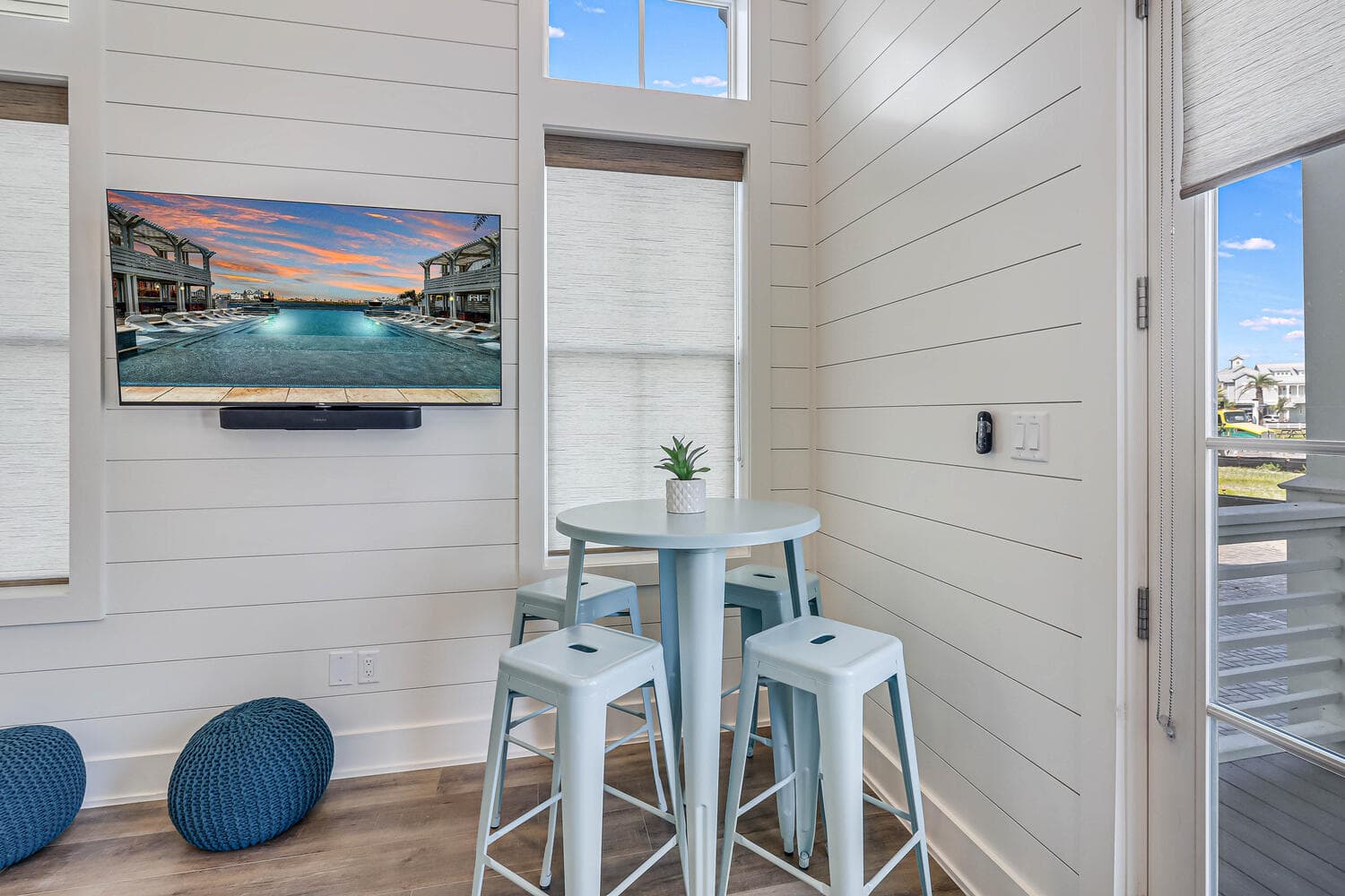 Livin' the Dream - Image 51