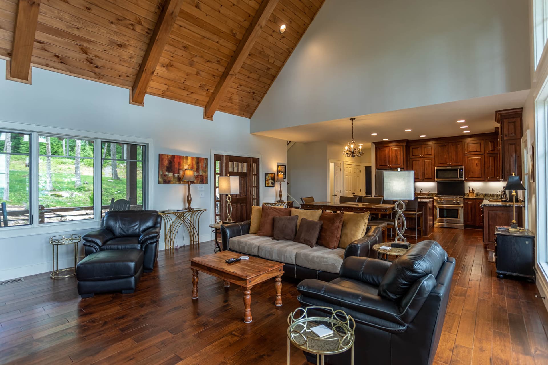 Longview House - Image 3